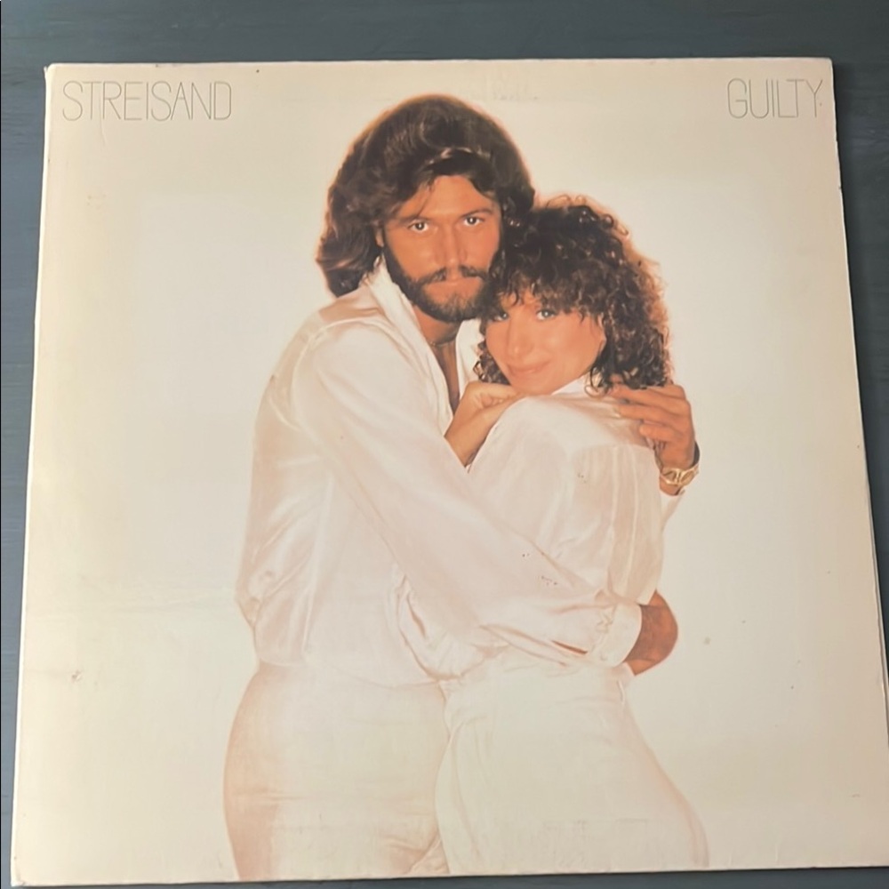 BARBRA STREISAND & BARRY GIBB - Guilty (Columbia) - 12" Vinyl Record LP EUC